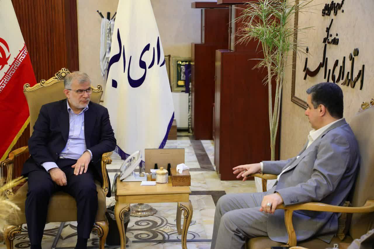 دیدار مدیرکل دیوان محاسبات البرز با استاندار